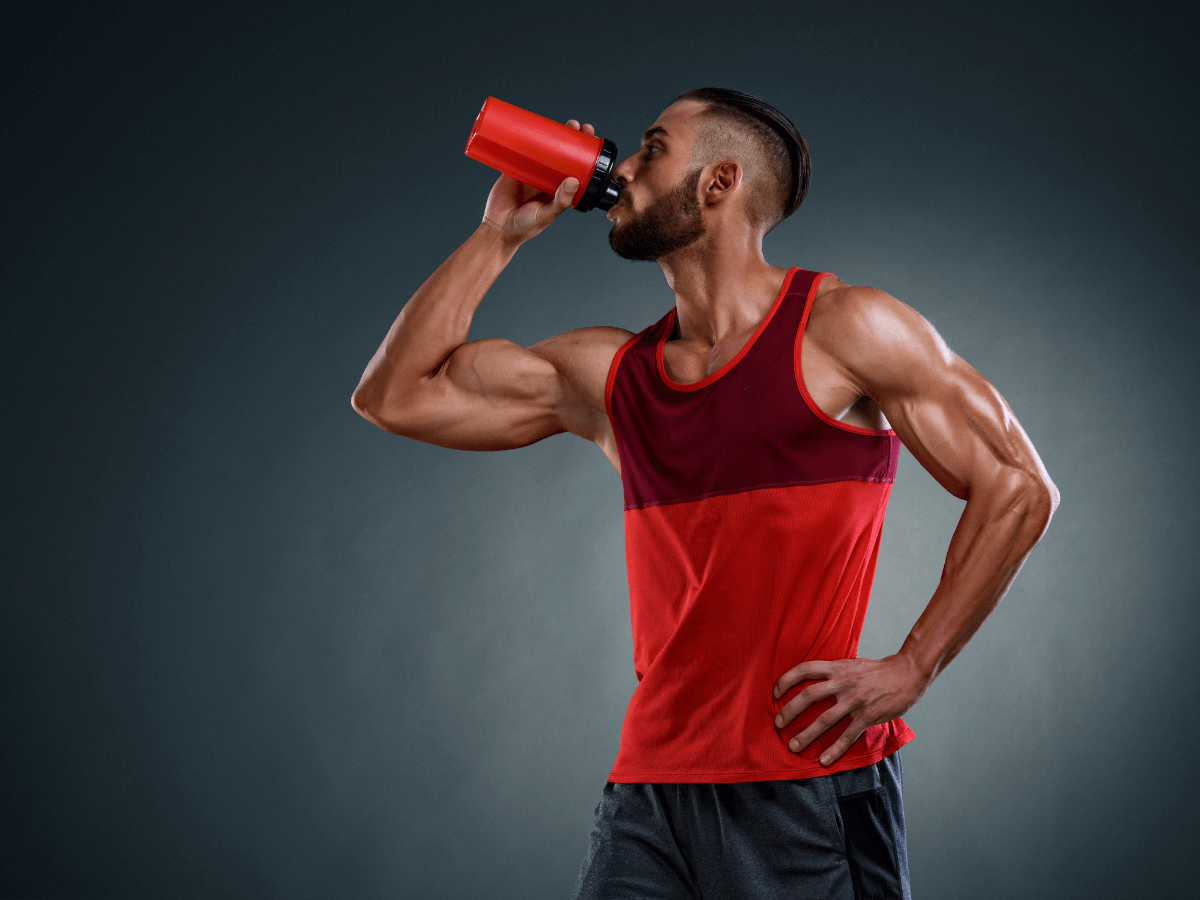 プロテインは筋トレした日だけ飲めばいい?プロテインの活用方法を伝授!