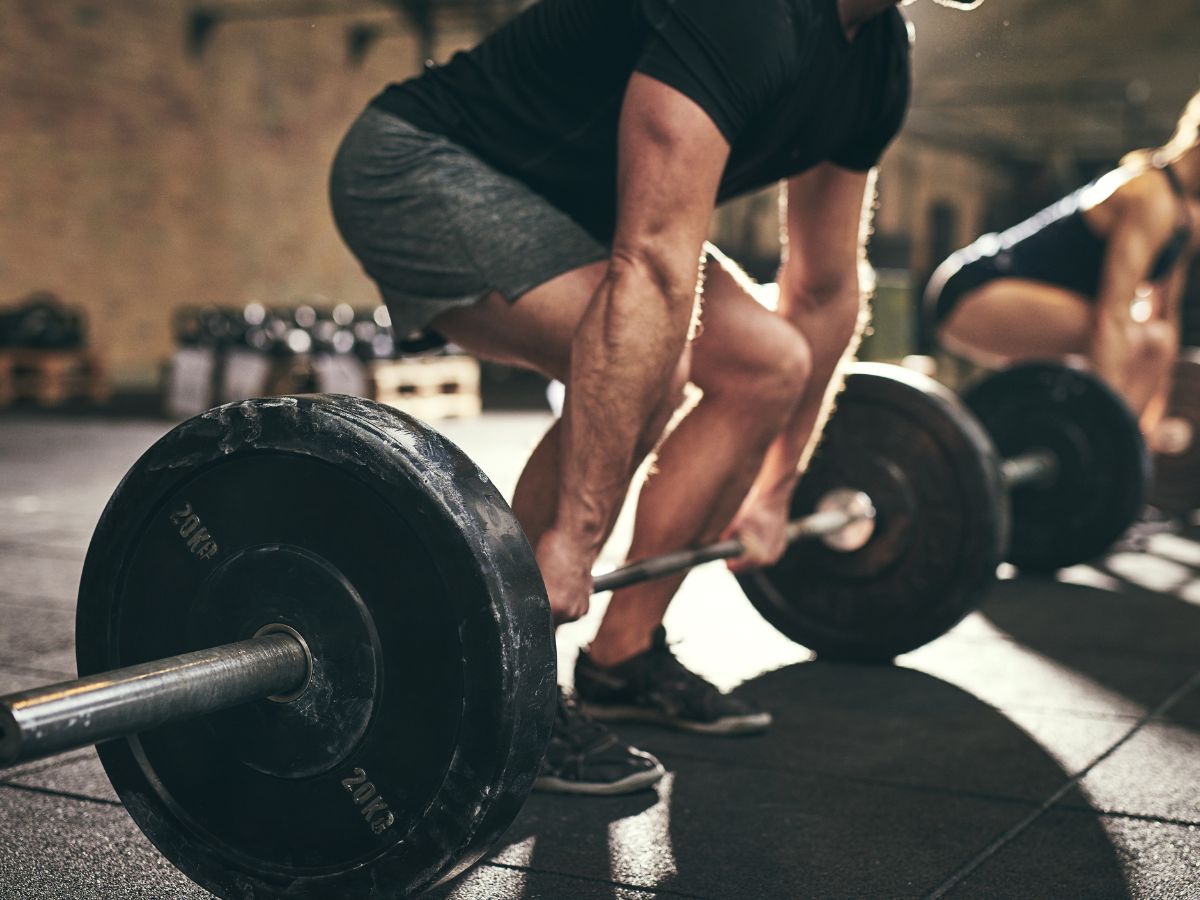 筋トレの頻度は週何回がベスト?トレーニングの回数や時間もご紹介!